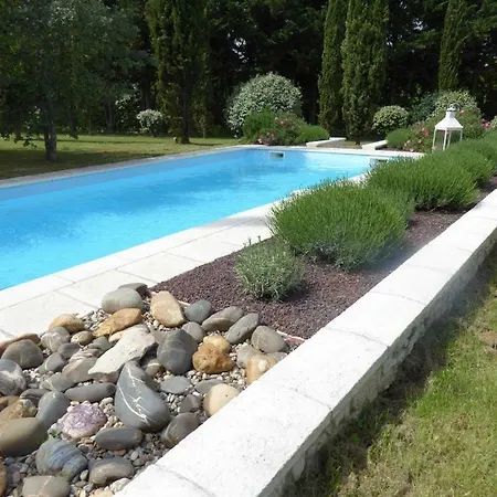 Manoir Laurette Bed & Breakfast
