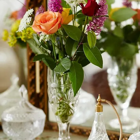 Manoir Laurette Bed & Breakfast *