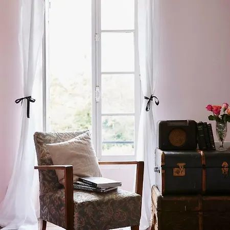 Manoir Laurette Bed & Breakfast